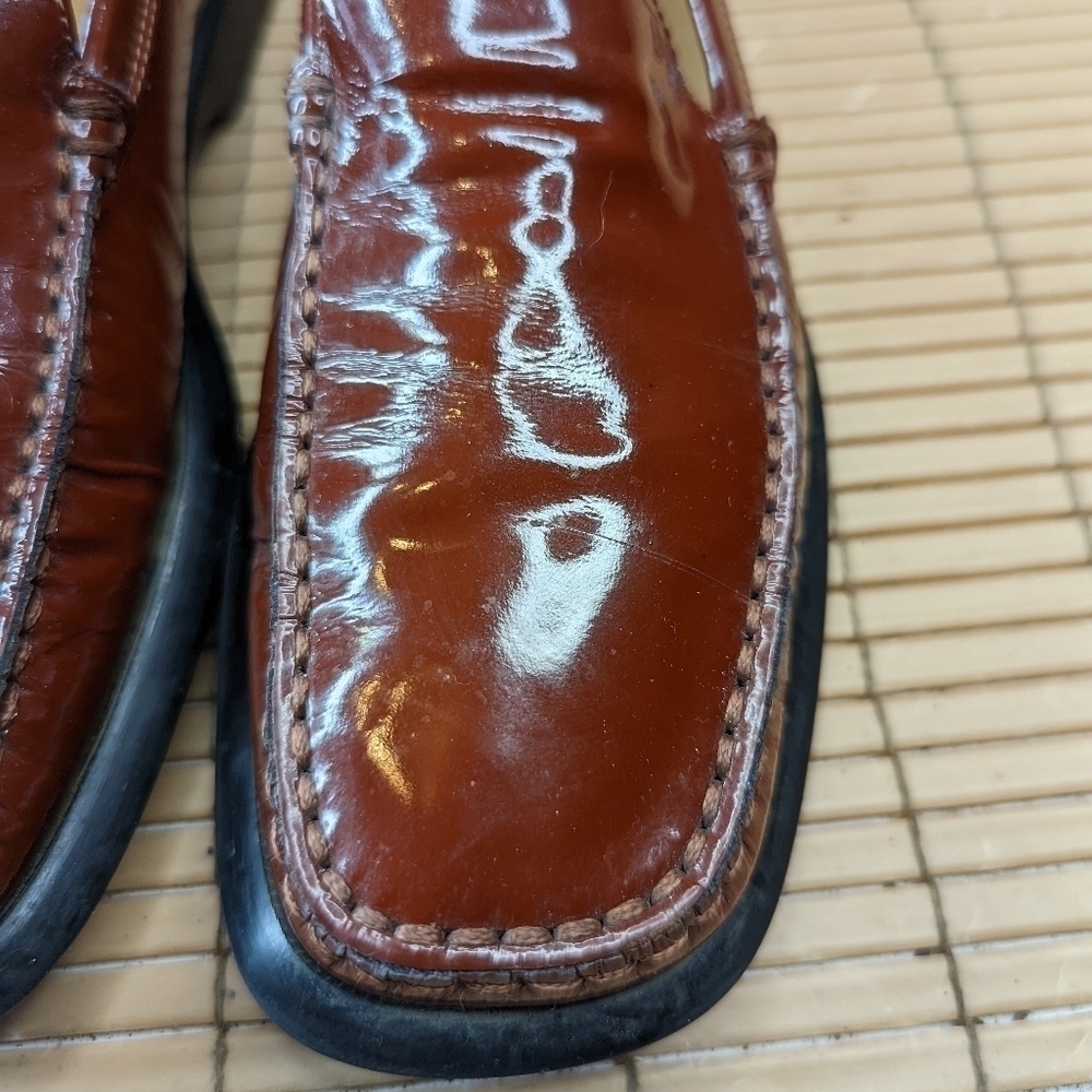 Tod's Women's Gommino Red patent leather Loafers US 8 Driving Moccasin Shoes - Picture 5 of 11